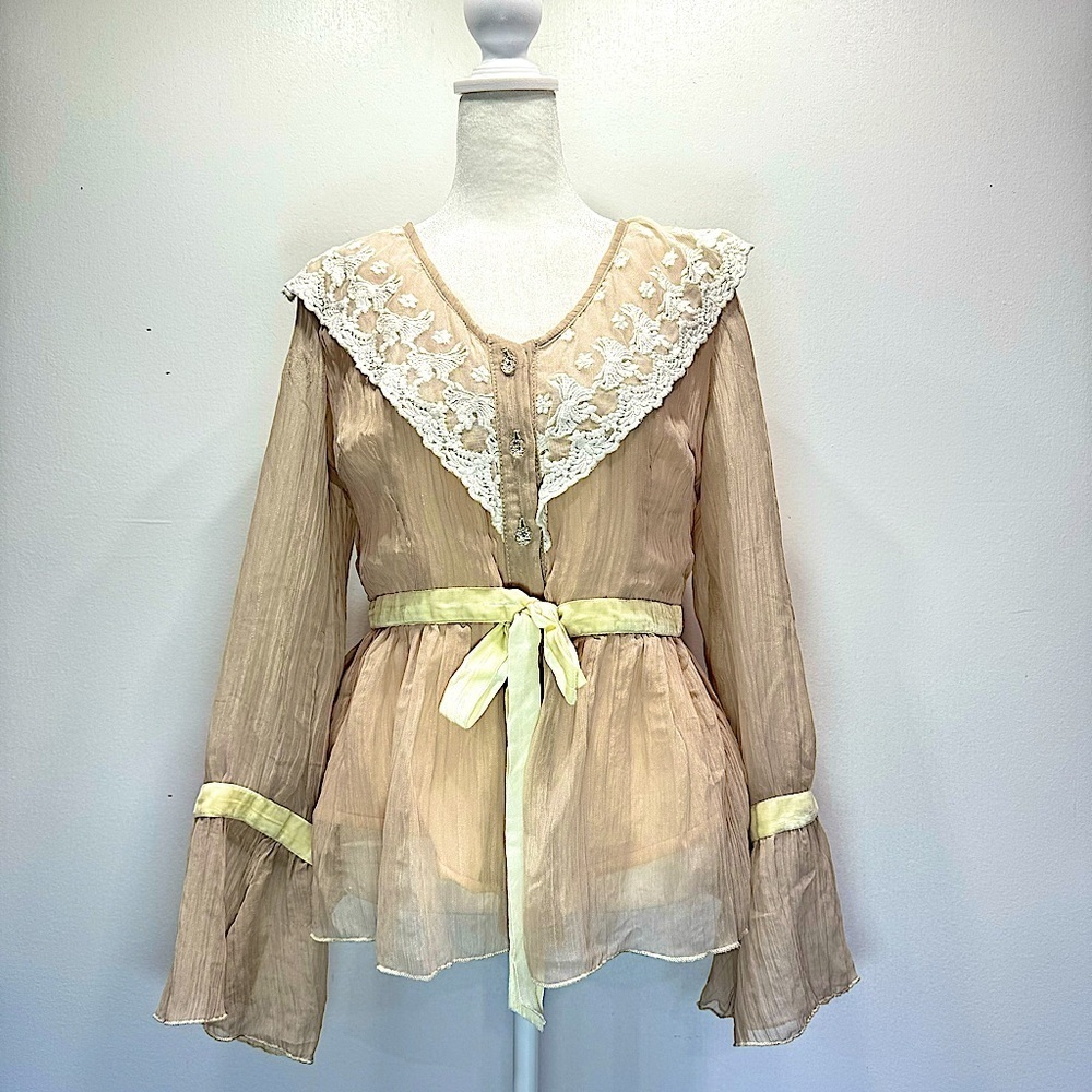 Beige Chiffon Lace Top Bell Sleeve Young Essence Fairy Regency Victorian Medium